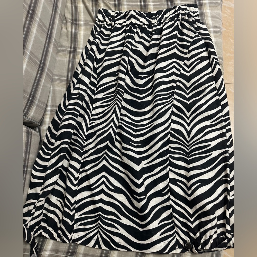 Aje Zebra Stripe Print Black and White Stripe Skirt